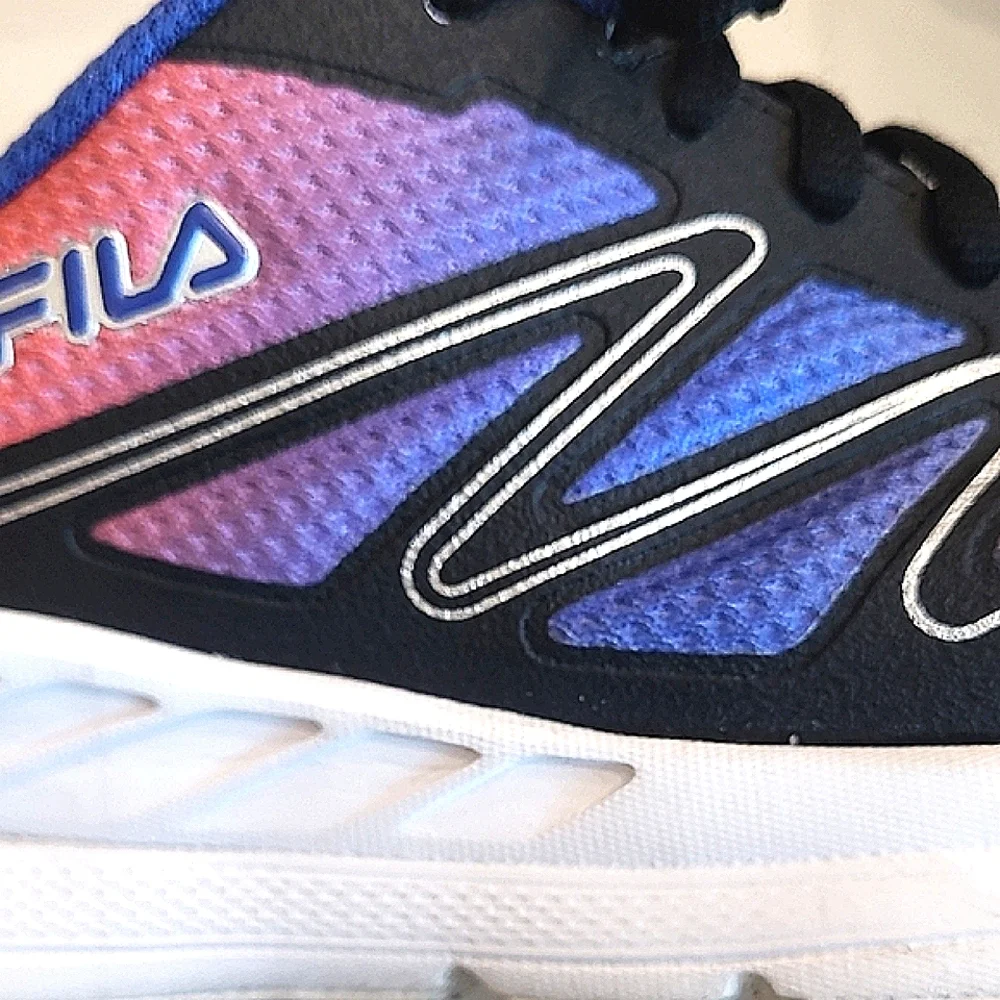 Fila Panorama 9 Sneakers Memory Foam Lace Up Low Top Running Athletic Trainers